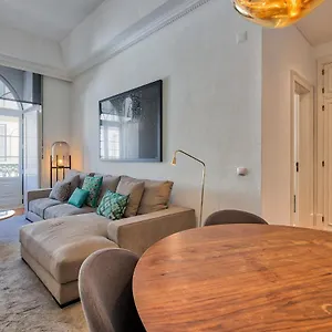  Apartment Nomad's Fine Arts In Chiado Portugal